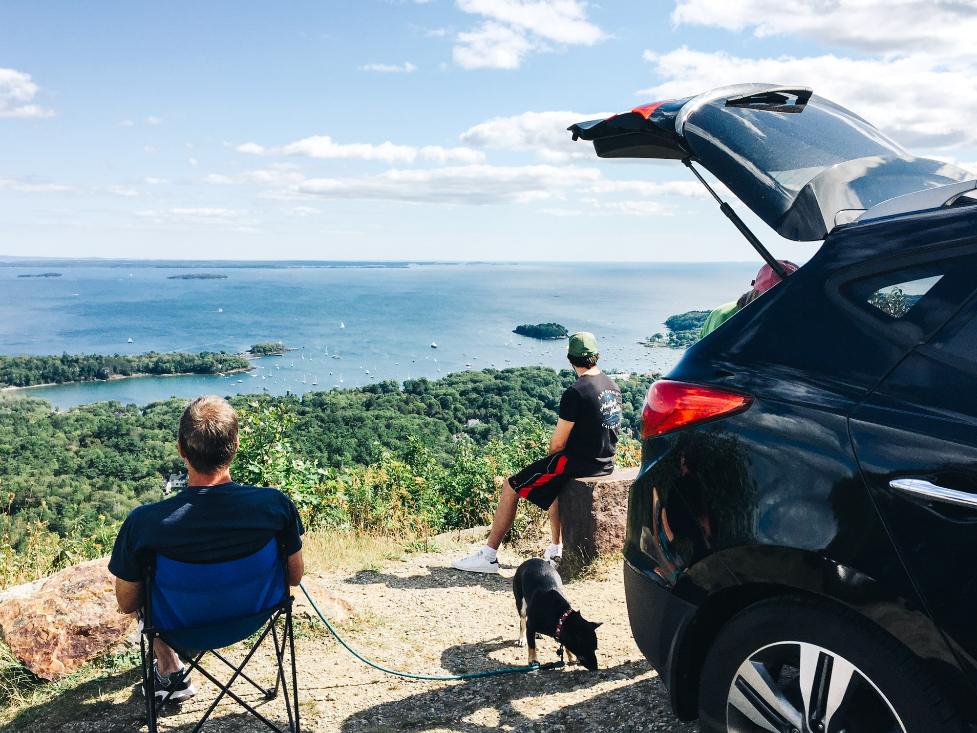 Tailgate Picnic at Camden Hills State Park | Photography by Carla Gabriel Garcia