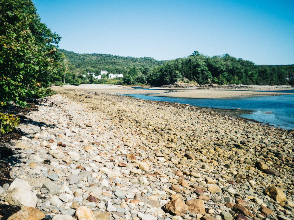 Looking north at Ducktrap beach | Photography by Carla Gabriel Garcia