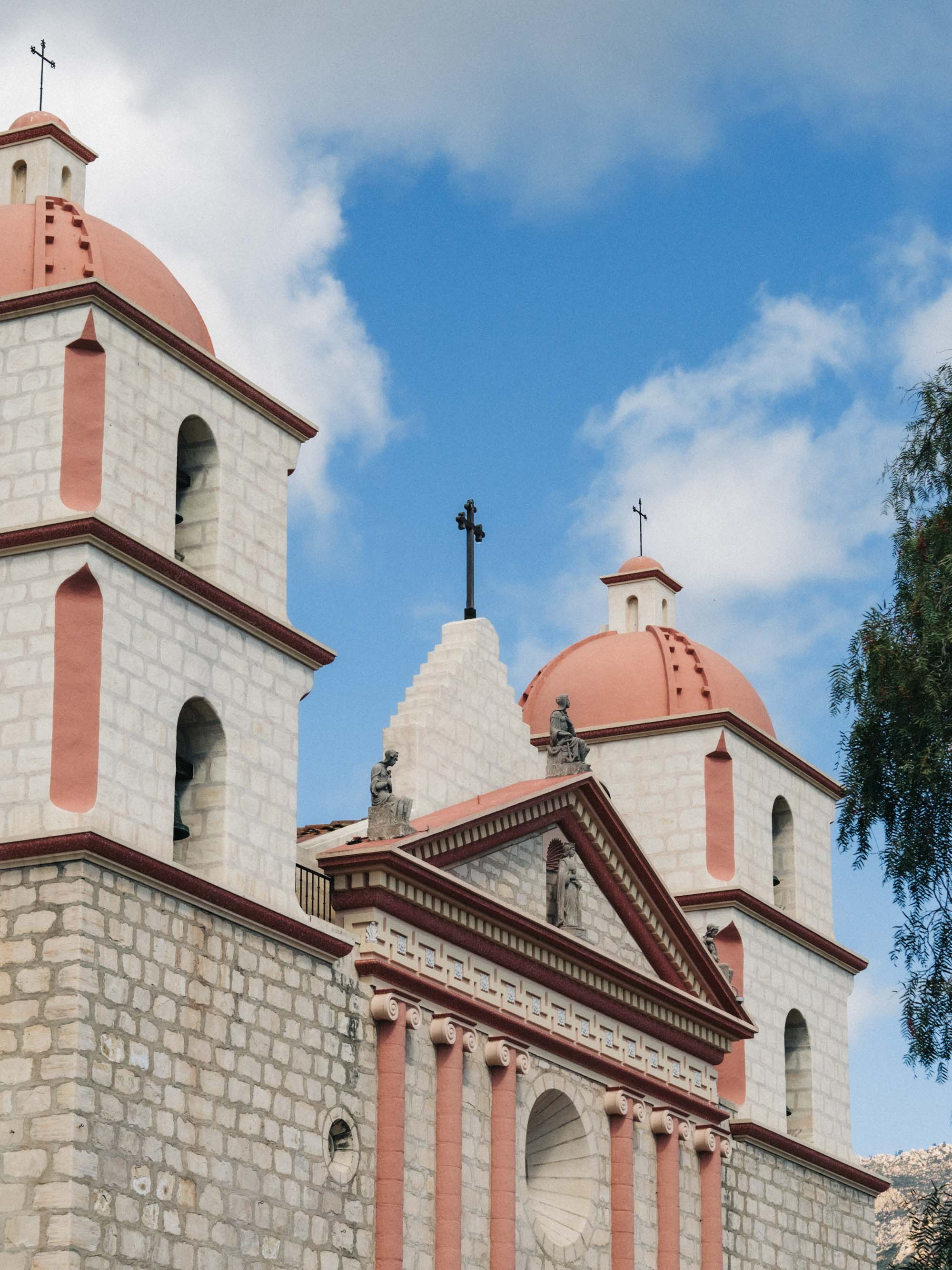 Old Mission Santa Barbara | Photography by Carla Gabriel Garcia