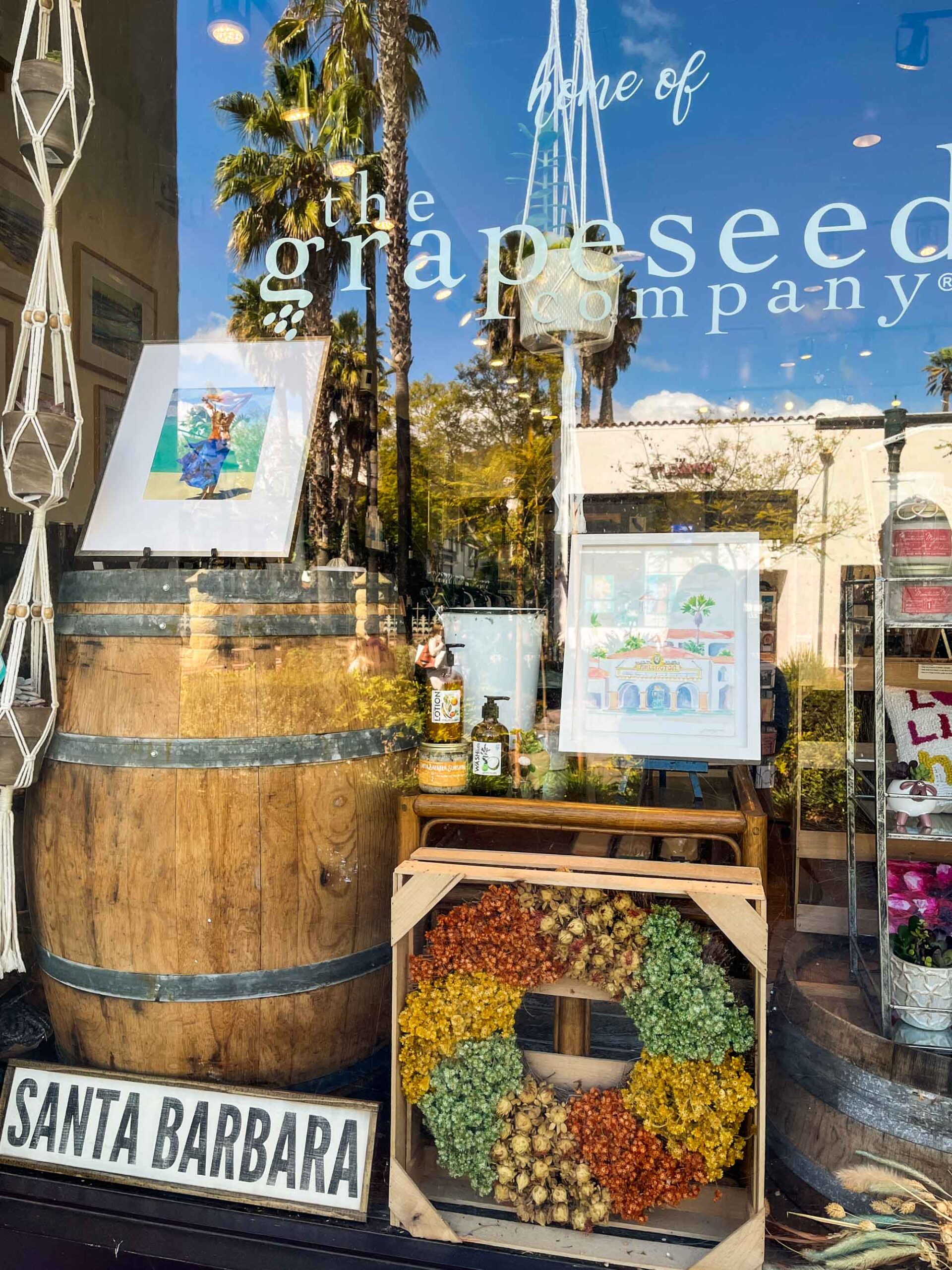 Seaside Makers on State Street Downtown Santa Barbara | Photography by Carla Gabriel Garcia